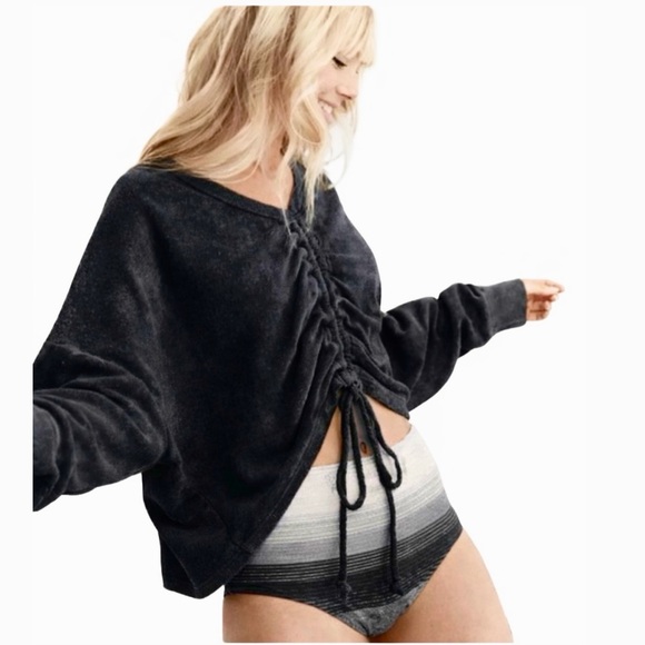 aerie Sweaters - Aerie Towel Terry Cloth Cinched Reversable Sweatshirt in Black - Large